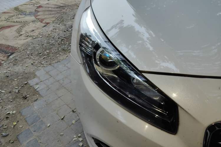 Used Kia K4 2015 1.8L Automatic DLX Special Right Front Headlight