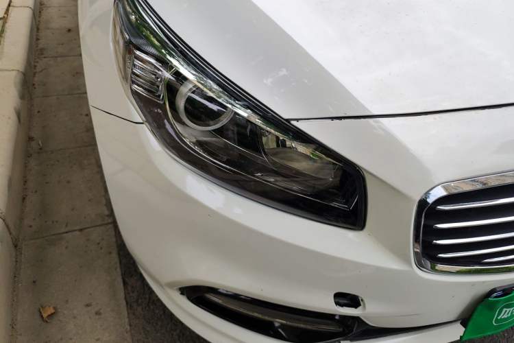 Used Kia K4 2015 1.8L Automatic GLS Special Right Front Headlight