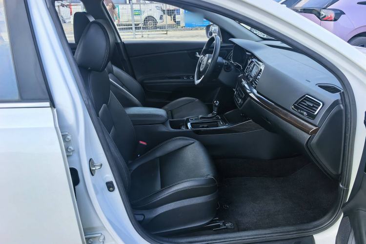 Used Kia K4 2015 1.8L Automatic GLS Special Right Front Seat