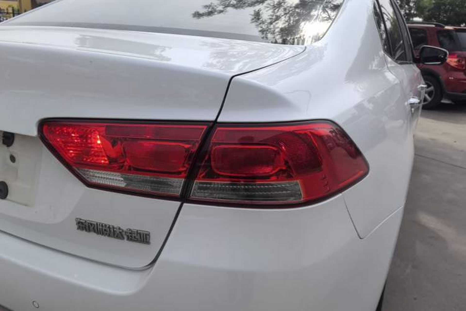 Used Kia K4 2015 1.8L Automatic GLS Special Right Rear Taillight