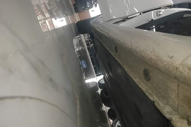Used Kia K4 2015 1.8L Automatic DLX Special Right Side Sill