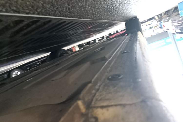 Used Kia K4 2015 1.8L Automatic GLS Special Right Side Sill