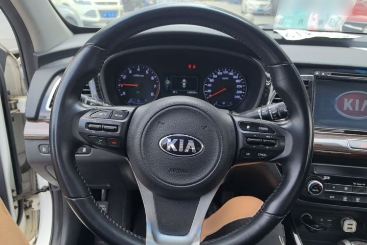 Used Kia K4 2015 1.8L Automatic DLX Special Steering Wheel