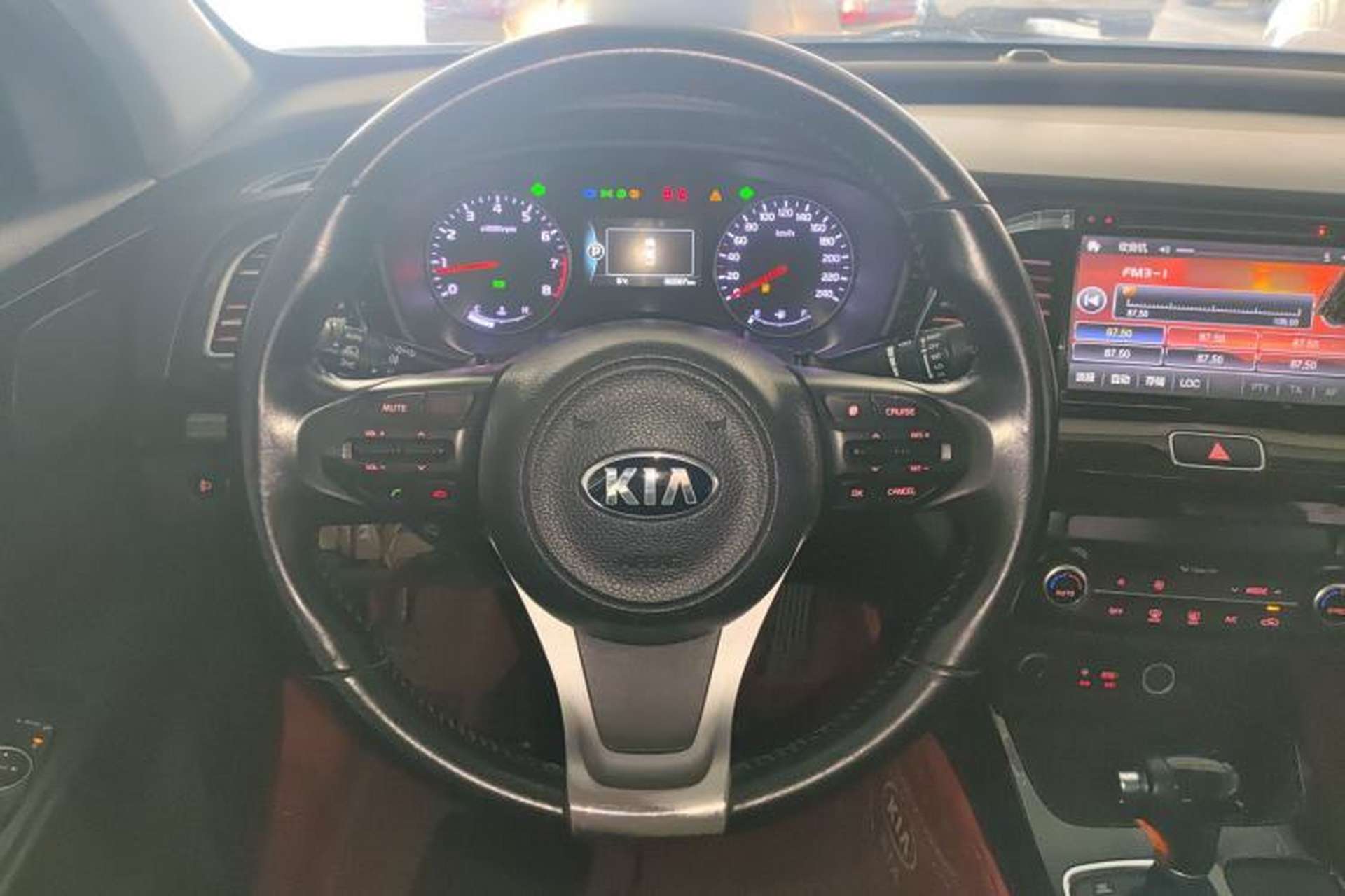 Used Kia K4 2015 1.8L Automatic DLX Special Steering Wheel