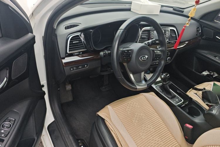 Used Kia K4 2015 1.8L Automatic DLX Special Steering Wheel