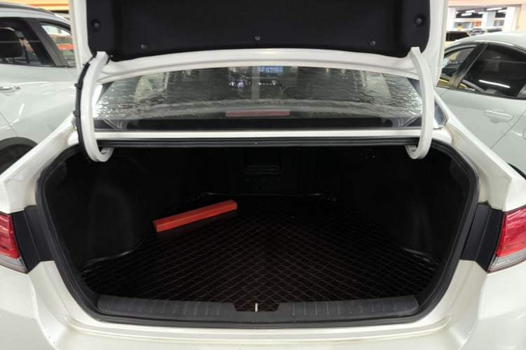 Used Kia K4 2015 1.8L Automatic GLS Special Trunk