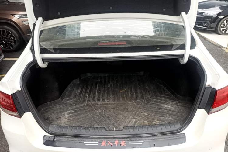 Used Kia K4 2015 1.8L Automatic GLS Special Trunk