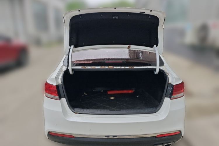 Used Kia K4 2015 1.8L Automatic GLS Special Trunk