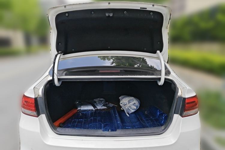 Used Kia K4 2015 1.8L Automatic DLX Special Trunk