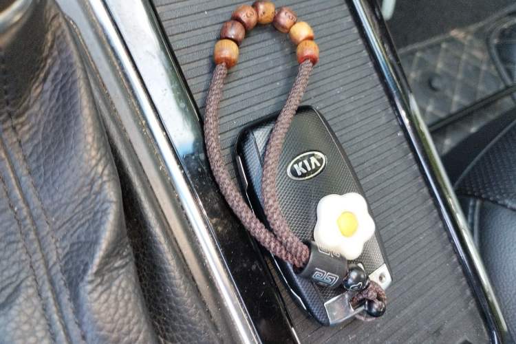 Used Kia K4 2015 1.8L Automatic GLS Special Vehicle Key
