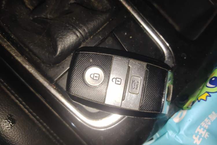 Used Kia K4 2015 1.8L Automatic GLS Special Vehicle Key