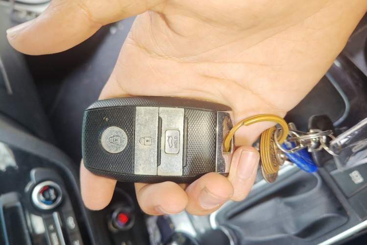 Used Kia K4 2015 1.8L Automatic DLX Special Vehicle Key