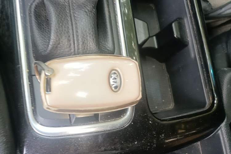 Used Kia K4 2015 1.8L Automatic GLS Special Vehicle Key