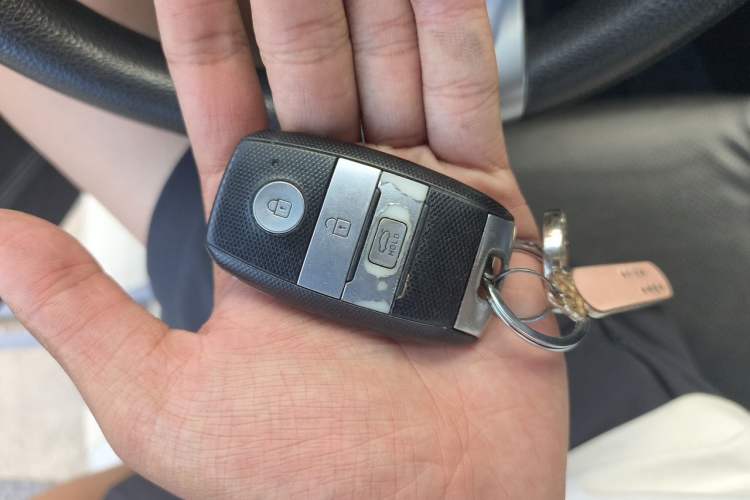 Used Kia K4 2015 1.8L Automatic GLS Special Vehicle Key