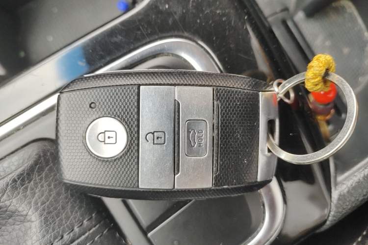 Used Kia K4 2015 1.8L Automatic GLS Special Vehicle Key