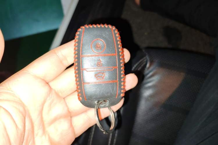 Used Kia K4 2015 1.8L Automatic DLX Special Vehicle Key
