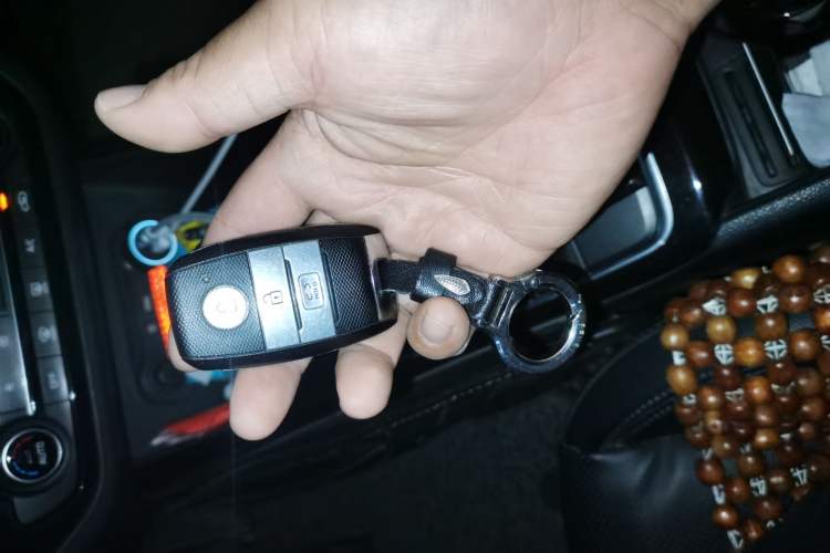 Used Kia K4 2015 1.8L Automatic GLS Special Vehicle Key