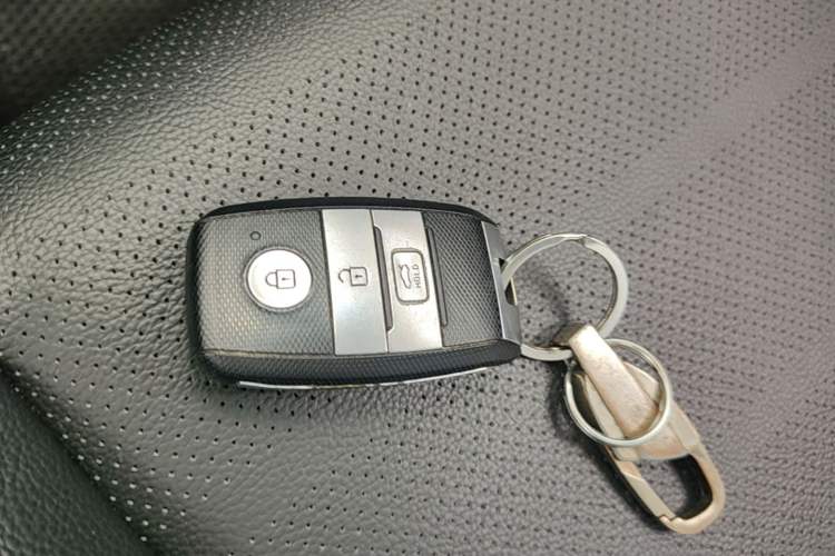 Used Kia K4 2015 1.8L Automatic GLS Special Vehicle Key