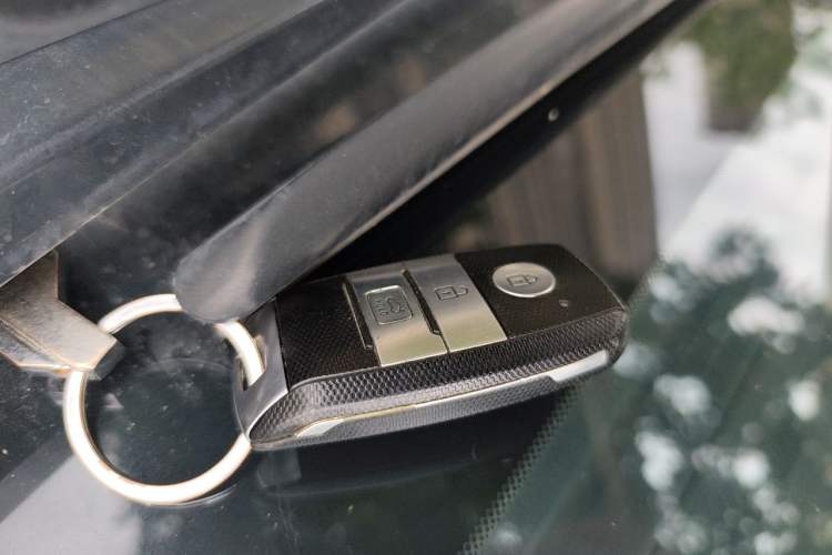 Used Kia K4 2015 1.8L Automatic GLS Special Vehicle Key
