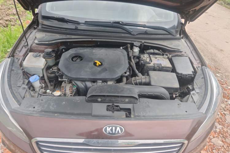 Used Kia K4 2015 1.8L Automatic DLX Special Engine Bay