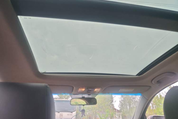Used Kia K4 2015 1.8L Automatic DLX Special Headliner