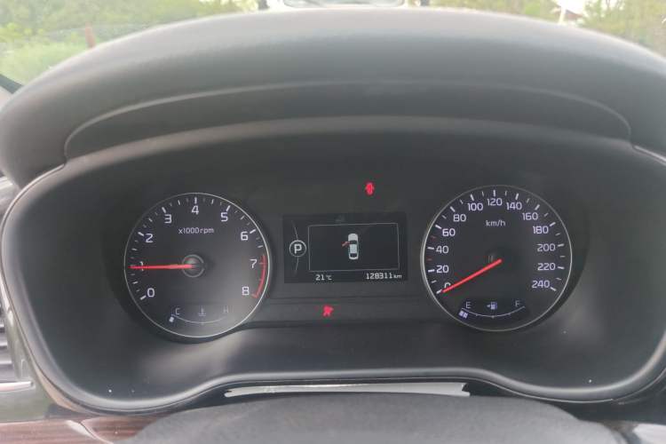 Used Kia K4 2015 1.8L Automatic DLX Special Instrument Cluster