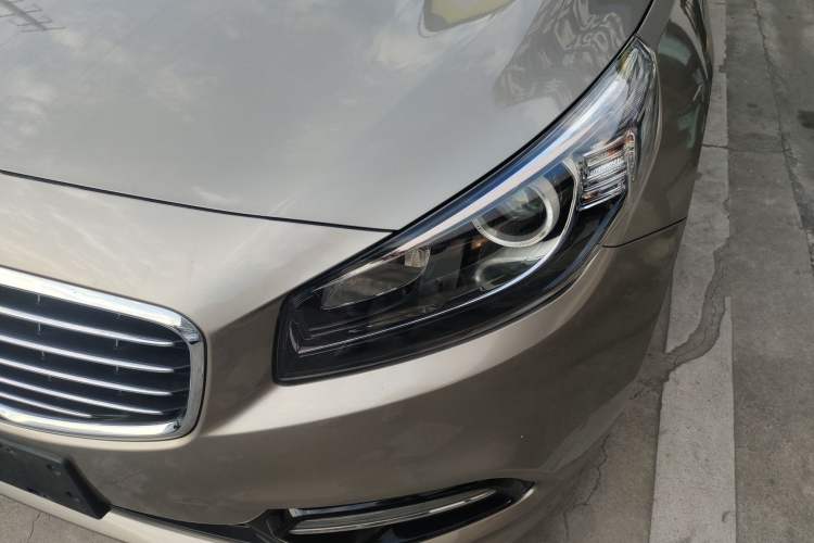 Used Kia K4 2015 1.8L Automatic DLX Special Left Front Headlight