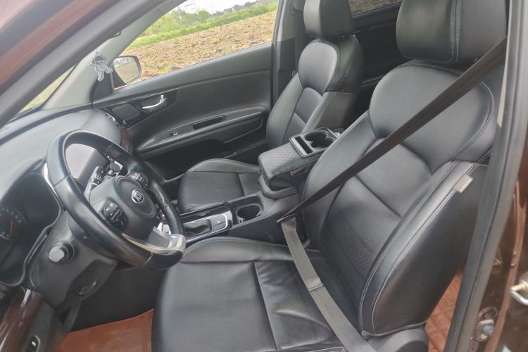 Used Kia K4 2015 1.8L Automatic DLX Special Left Front Seat