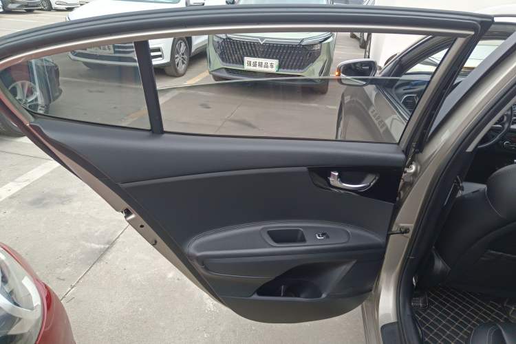 Used Kia K4 2015 1.8L Automatic DLX Special Left Rear Door Interior