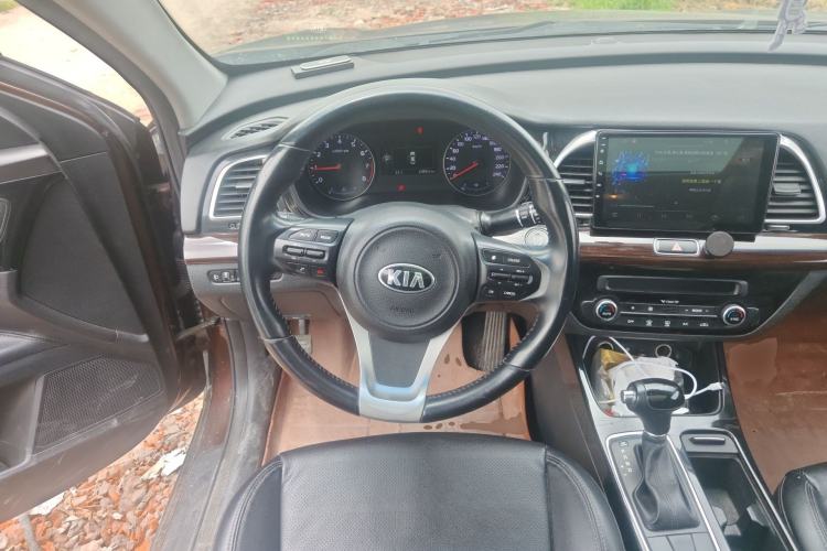 Used Kia K4 2015 1.8L Automatic DLX Special Steering Wheel