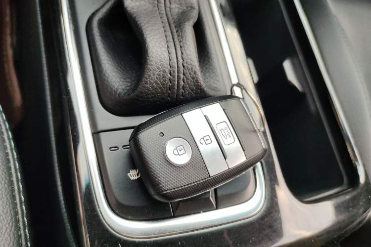 Used Kia K4 2015 1.8L Automatic DLX Special Vehicle Key