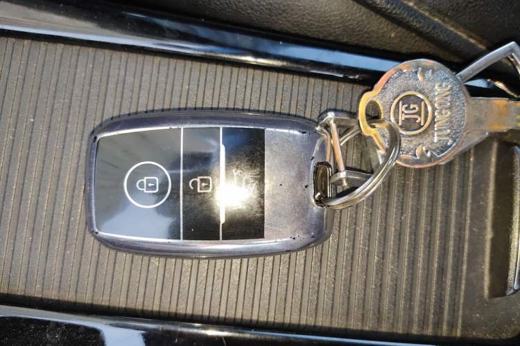 Used Kia K4 2017 1.8L Automatic GLS Special Vehicle Key