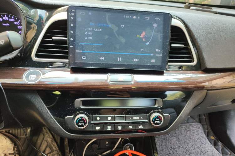 Used Kia K4 2017 1.8L Automatic GLS Special Audio And AC Panel