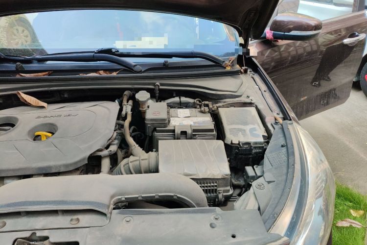 Used Kia K4 2017 1.8L Automatic GLS Special Engine Bay Left