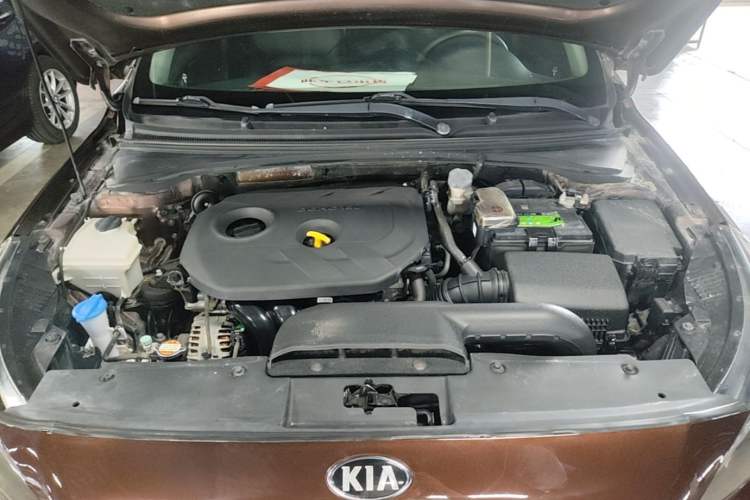 Used Kia K4 2017 1.8L Automatic GLS Special Engine Bay