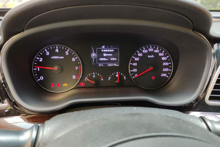 Used Kia K4 2017 1.8L Automatic GLS Special Odometer Close Up