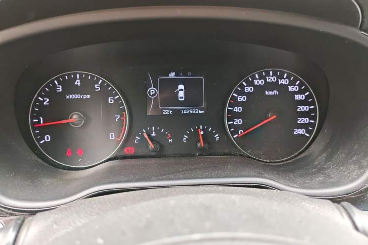 Used Kia K4 2017 1.8L Automatic GLS Special Odometer Close Up