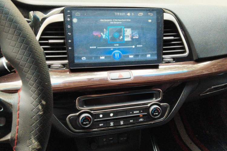 Used Kia K4 2017 1.8L Automatic GLS Special Audio And AC Panel