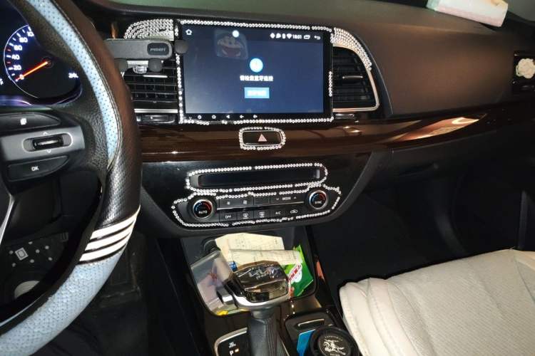 Used Kia K4 2017 1.8L Automatic GLS Special Audio And AC Panel