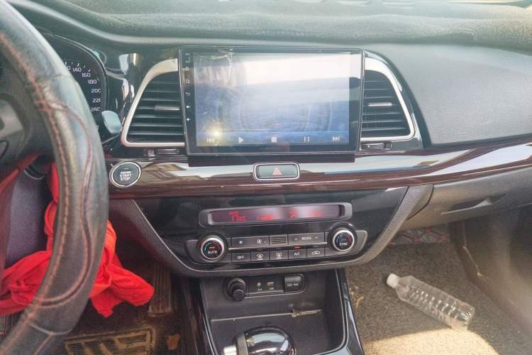 Used Kia K4 2017 1.8L Automatic GLS Special Audio And AC Panel