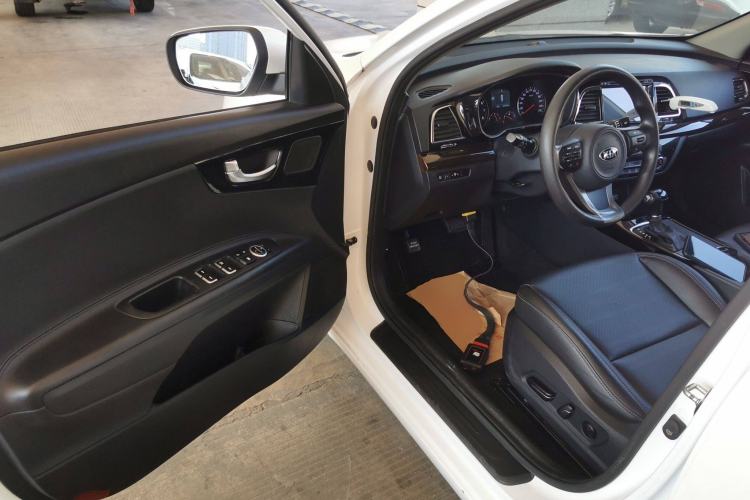 Used Kia K4 2017 1.8L Automatic GLS Special Driver Seat
