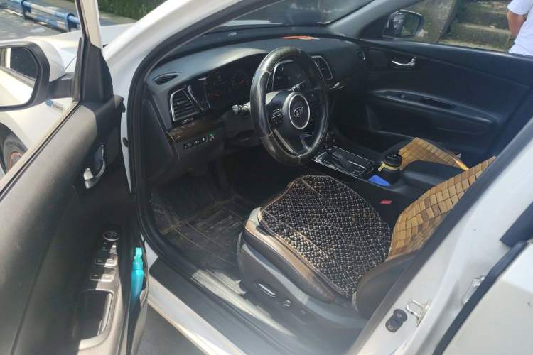 Used Kia K4 2017 1.8L Automatic GLS Special Driver Seat
