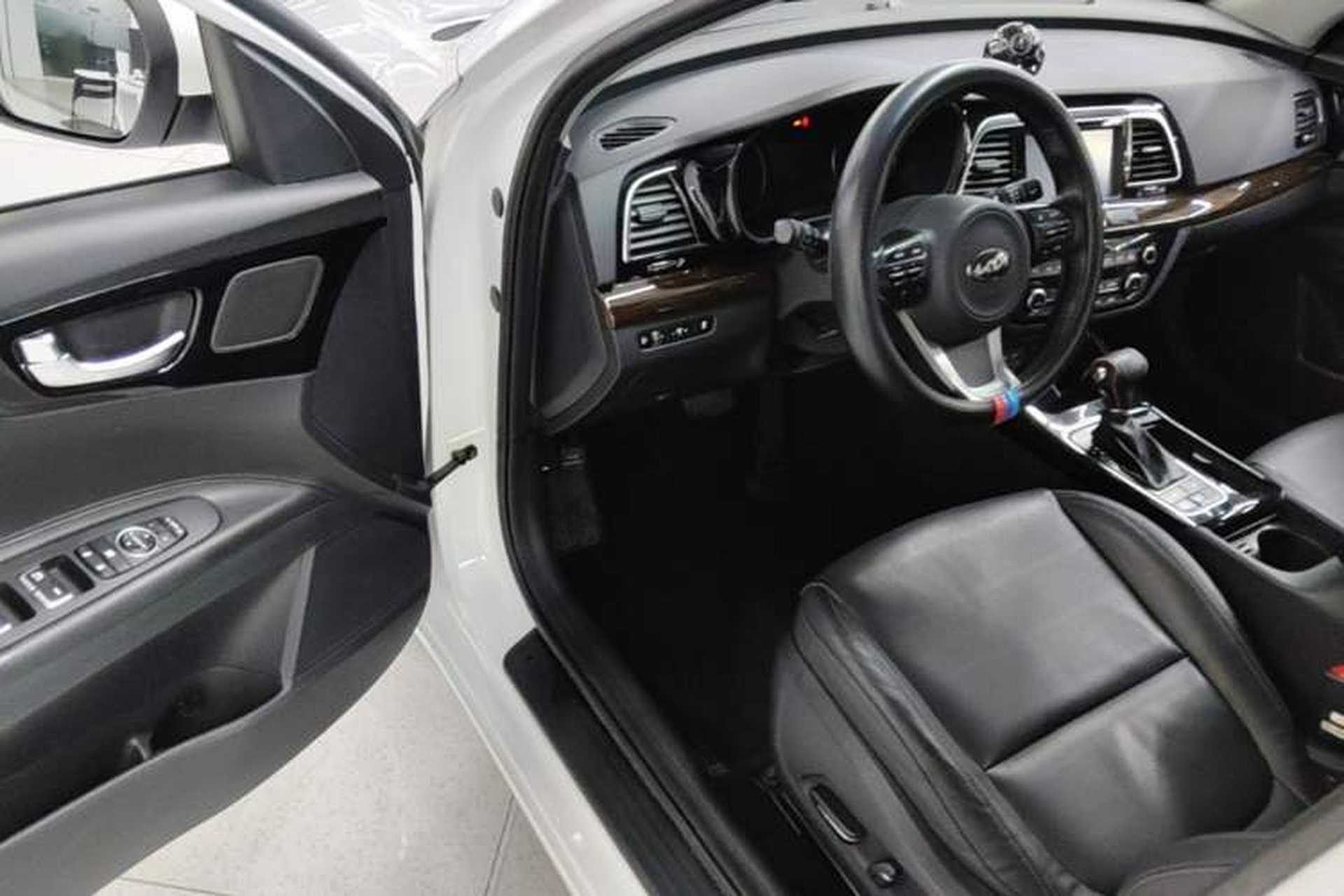 Used Kia K4 2017 1.8L Automatic DLX Special Driver Seat