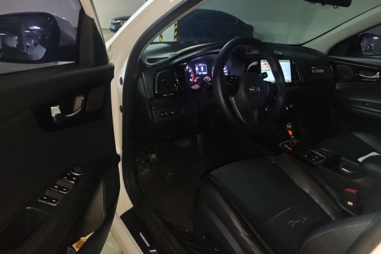 Used Kia K4 2017 1.8L Automatic GLS Special Driver Seat