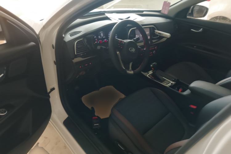 Used Kia K4 2017 1.8L Automatic GLS Special Driver Seat