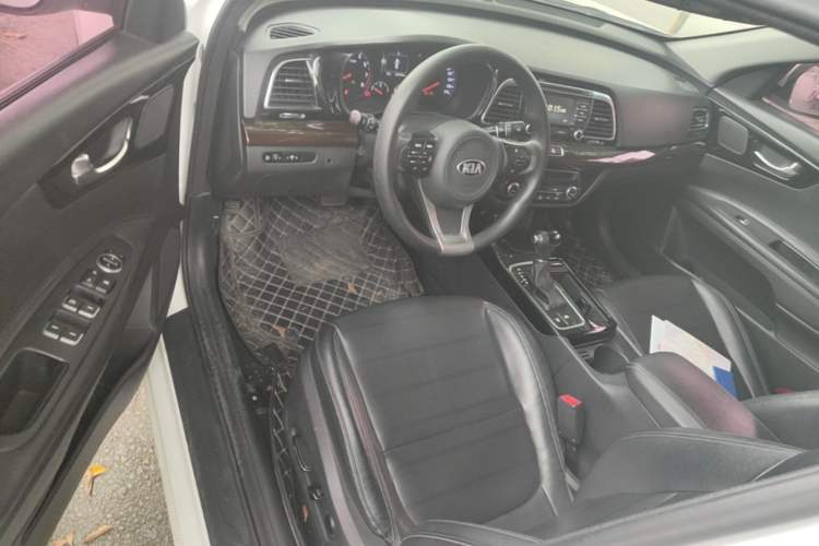 Used Kia K4 2017 1.8L Automatic GLS Special Driver Seat