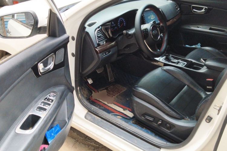 Used Kia K4 2017 1.8L Automatic GLS Special Driver Seat