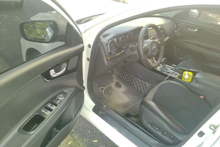 Used Kia K4 2017 1.8L Automatic GLS Special Driver Seat
