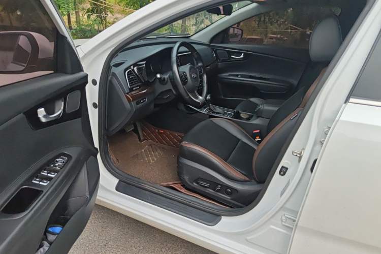 Used Kia K4 2017 1.8L Automatic GLS Special Driver Seat