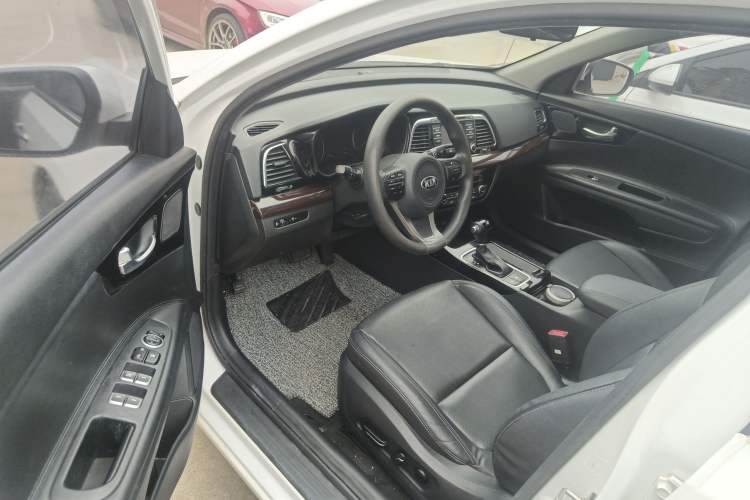 Used Kia K4 2017 1.8L Automatic GLS Special Driver Seat